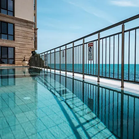 Aparthotel Cabacum Pleasure Beachfront - 50m To And Pool 3*