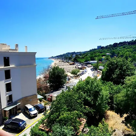 Aparthotel Cabacum Pleasure Beachfront - 50m To And Pool Warna
